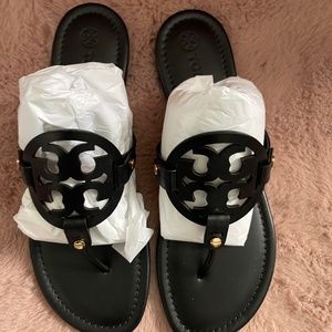 Brand new Tori Burch Signature Sandals